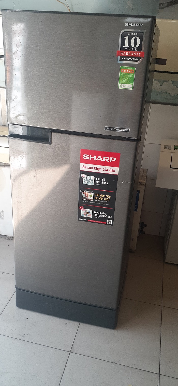 Tủ lạnh Sharp inverter 180 lít
