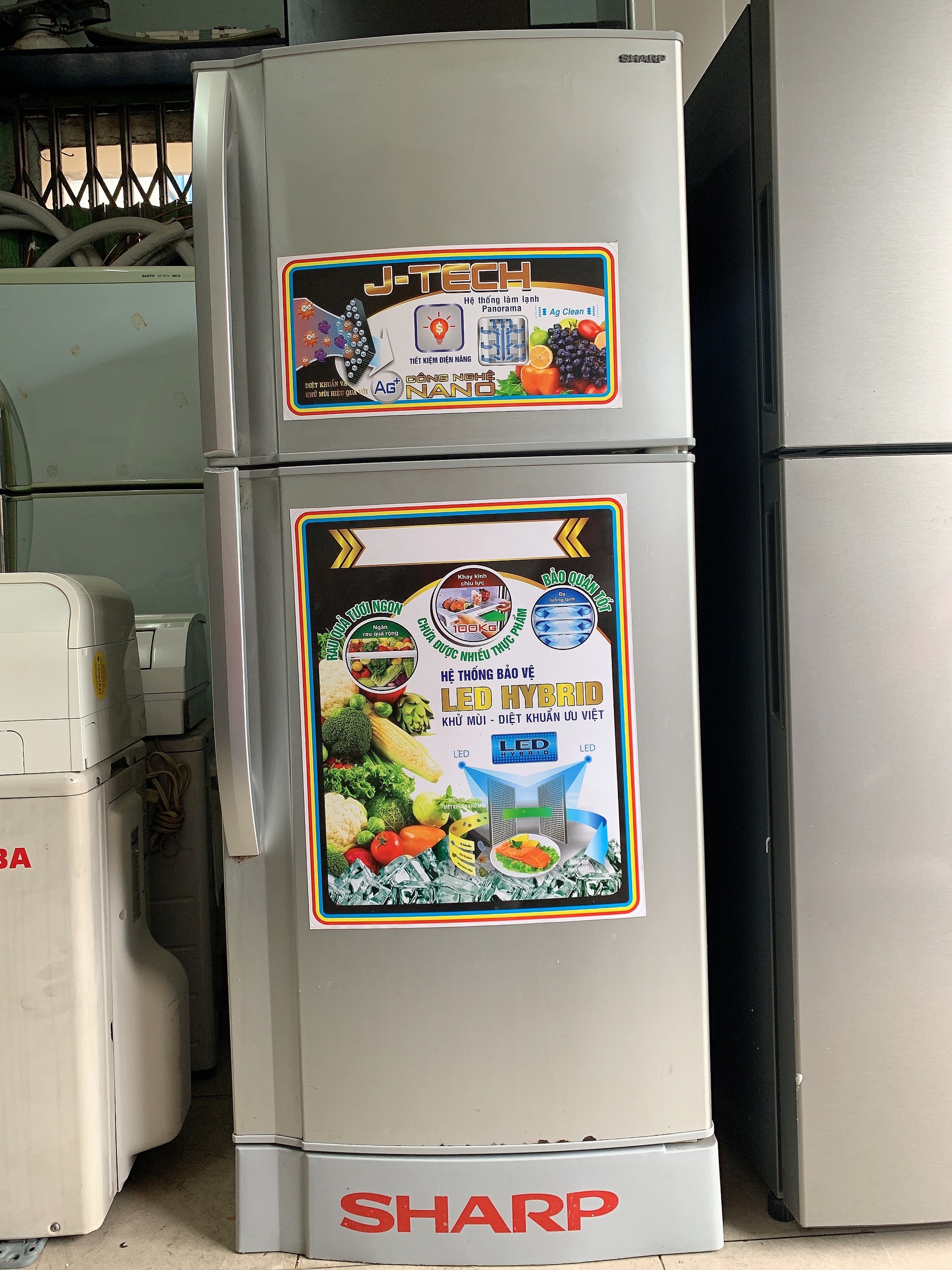 Tủ lạnh sharp 194 lít