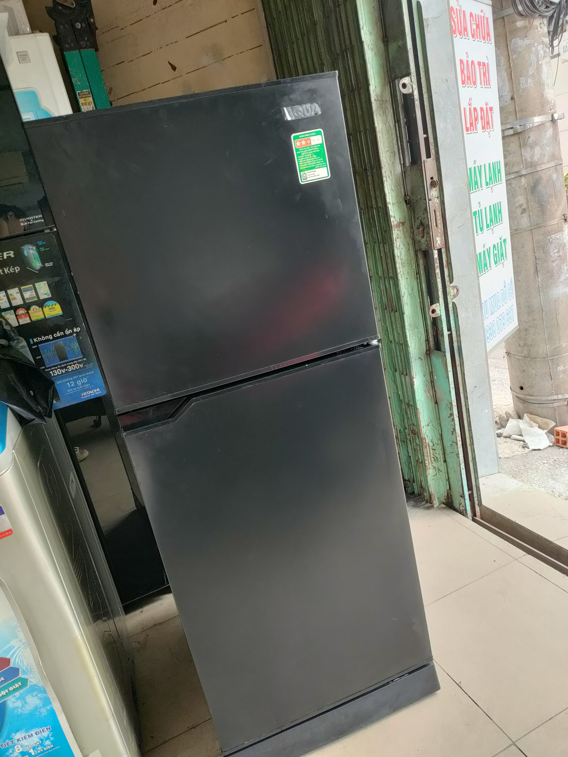 Tủ lạnh Aqua 120 lít