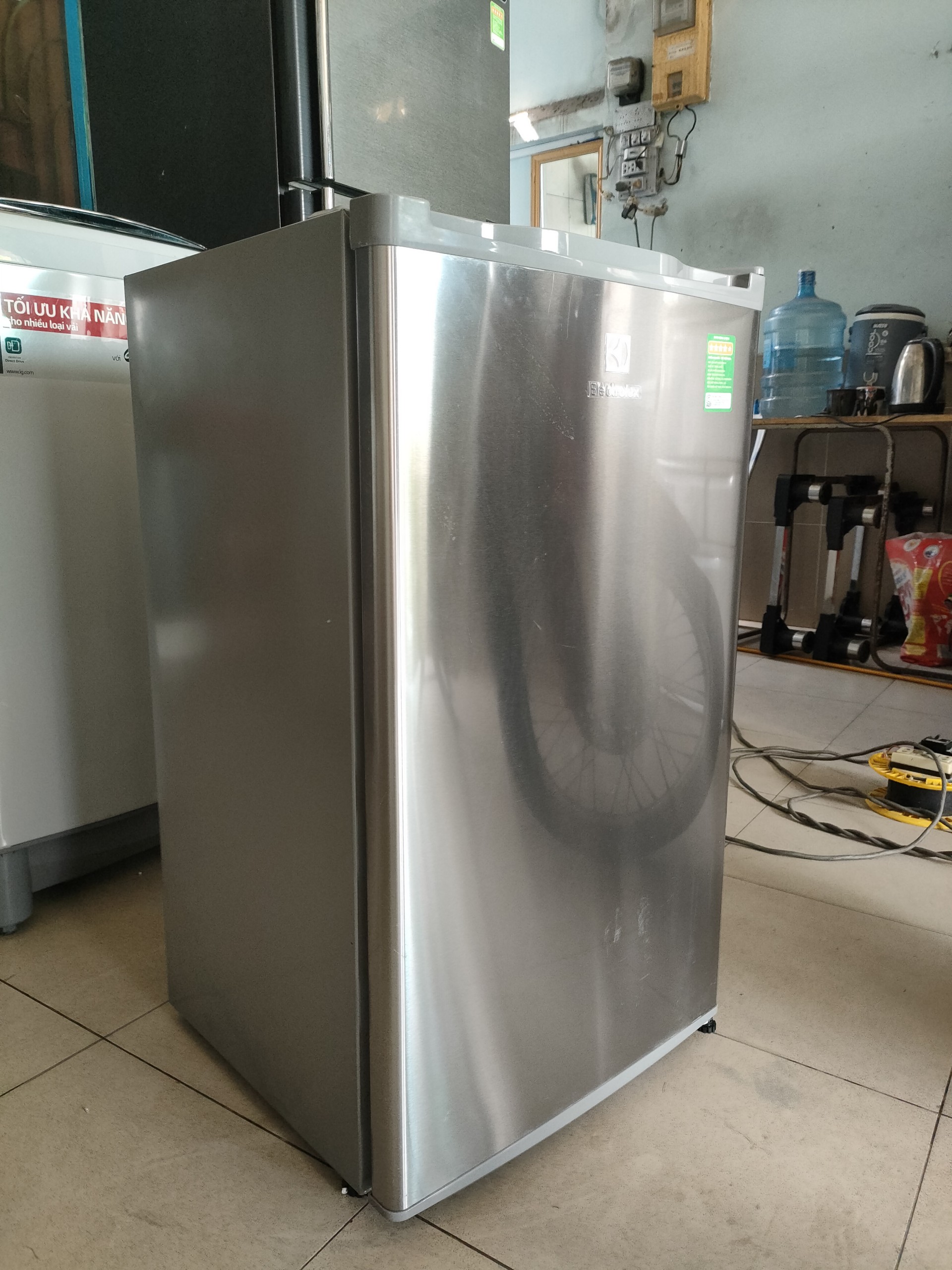 Tủ lạnh mini Electrolux 92 lít