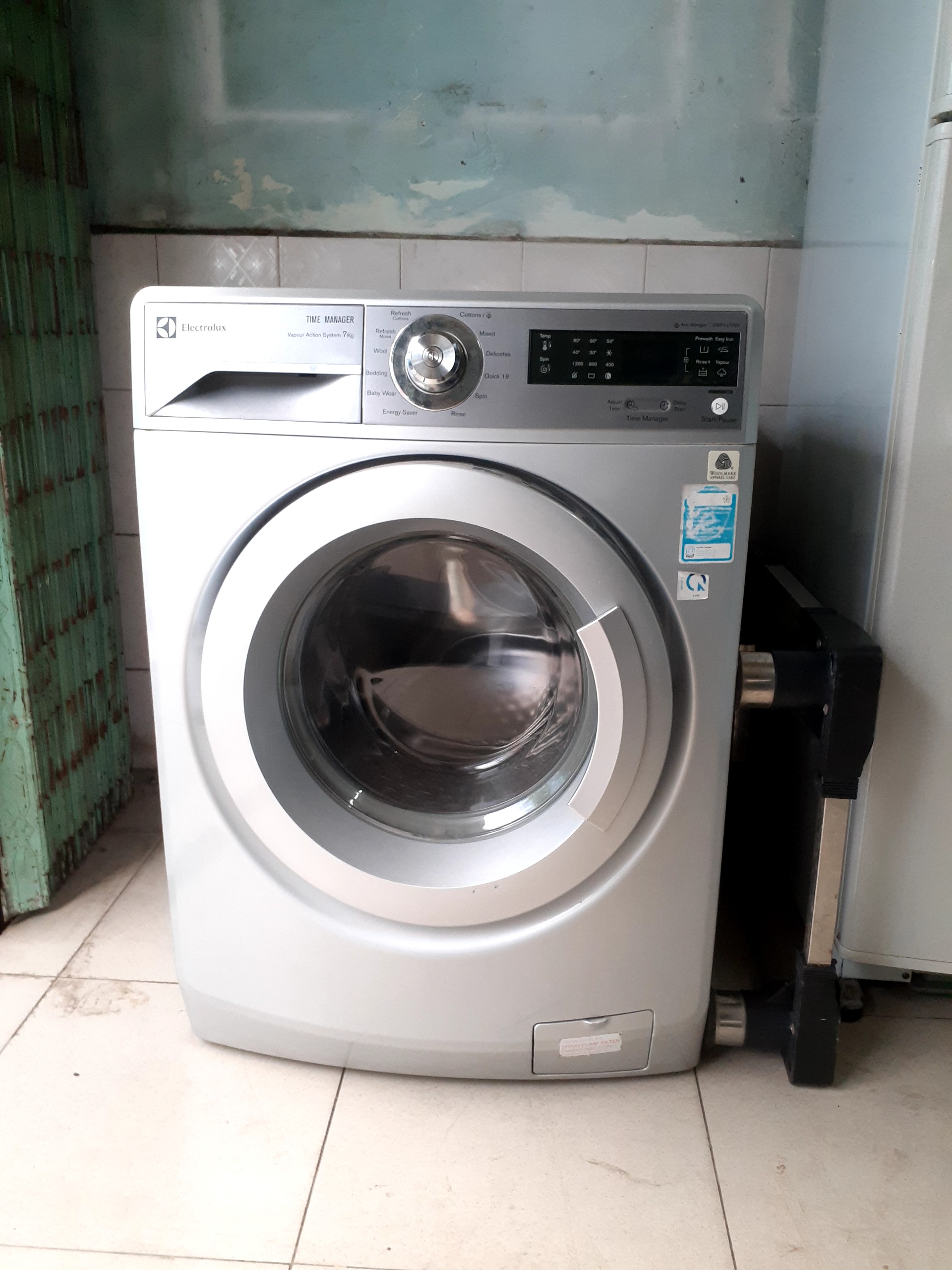 Máy giặt cửa trước Electrolux 7kg