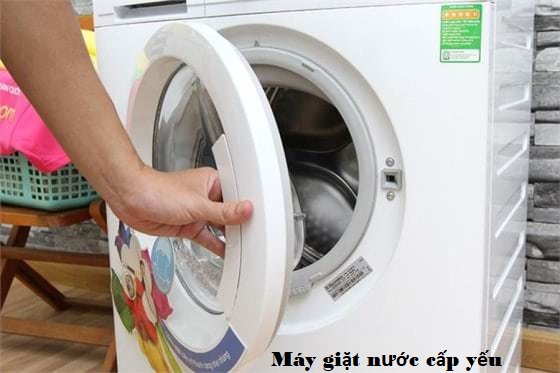 Các cách xử lý máy giặt nước vô yếu đơn giản cần biết