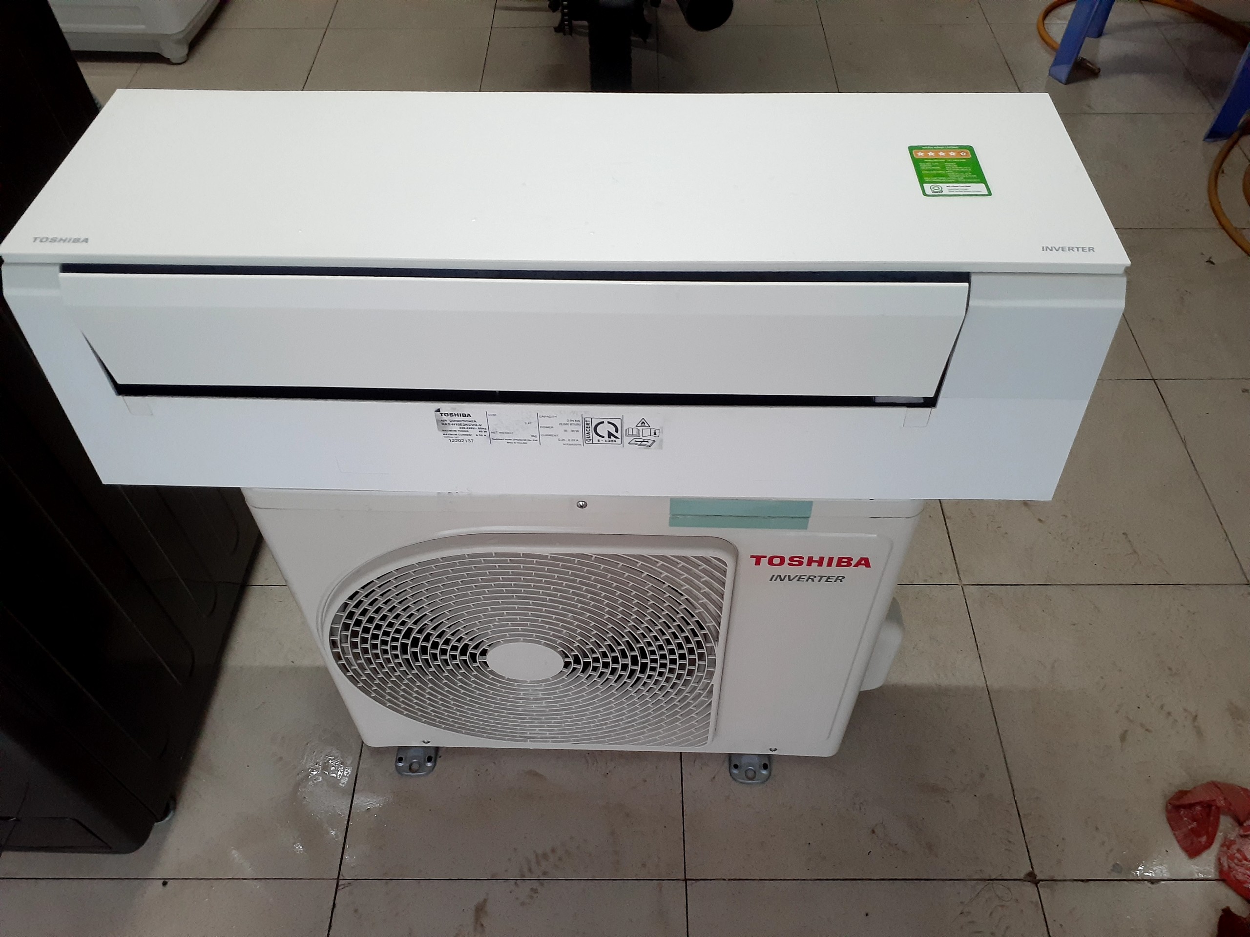 Máy lạnh Toshiba inverter 1 ngựa RAS-H10E2KCVG-V