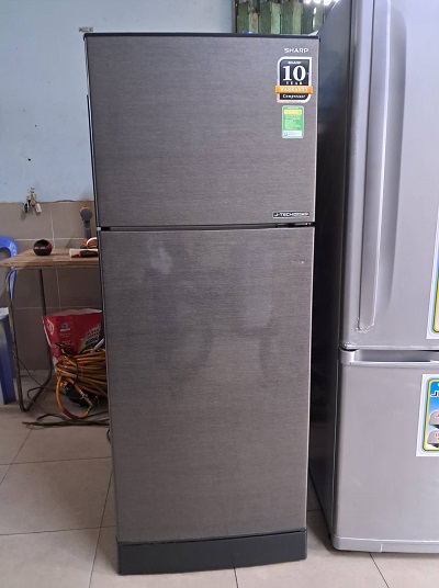 Tủ lạnh sharp inverter 196 lít
